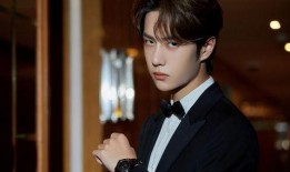 尹净汉恋情爆料最新消息视频,甜蜜视频揭露浪漫瞬间